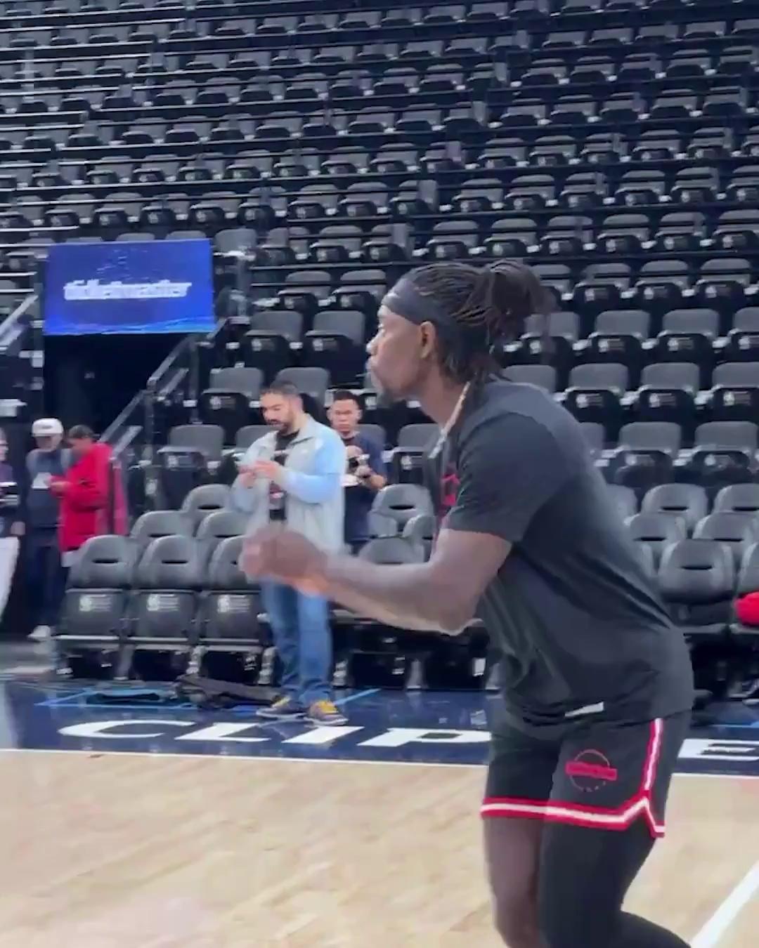 波特兰开拓者发布备战花絮，国际比赛日主帅复盘，NBA季后赛任务艰巨，更衣室氛围转暖的简单介绍-开云体育